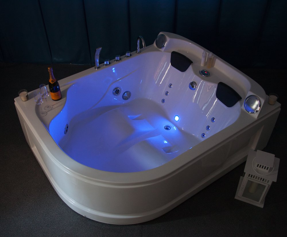 Vasca Idromassaggio LuxuryRoom 180x140 Duo di Design con Cromoterapia