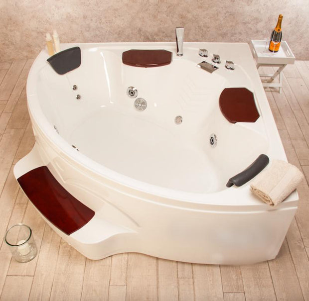Vasca Idromassaggio Katrin 135x135 Angolare di Design