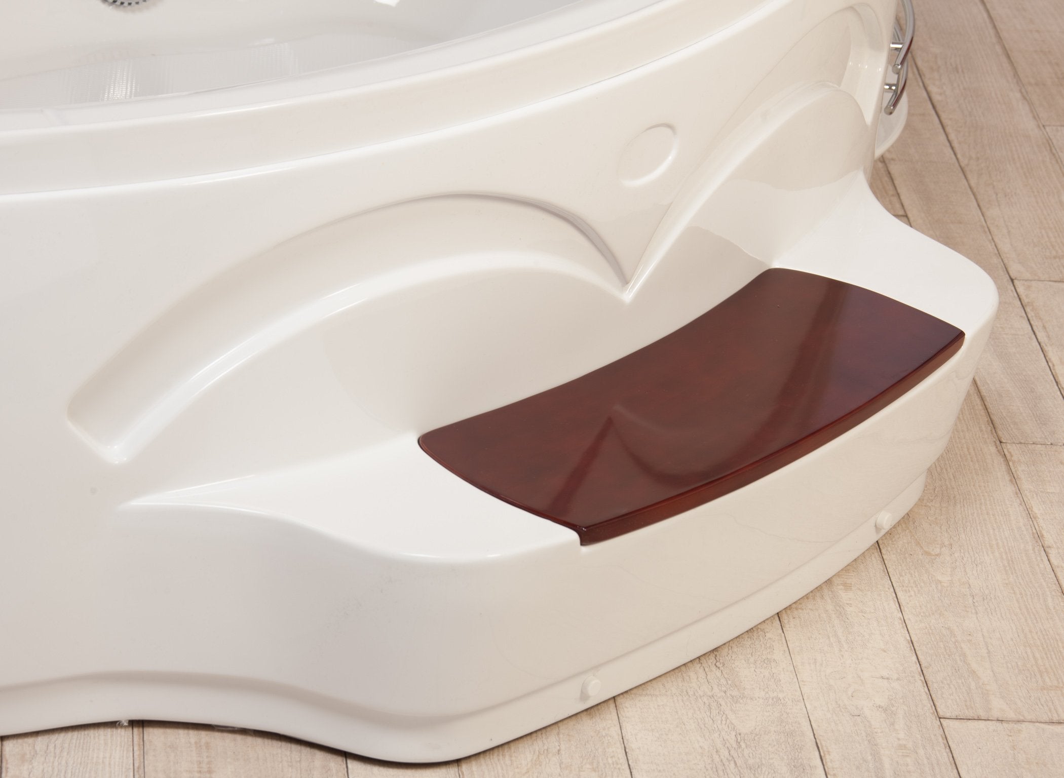 Vasca Idromassaggio Katrin 150x150 Angolare di Design