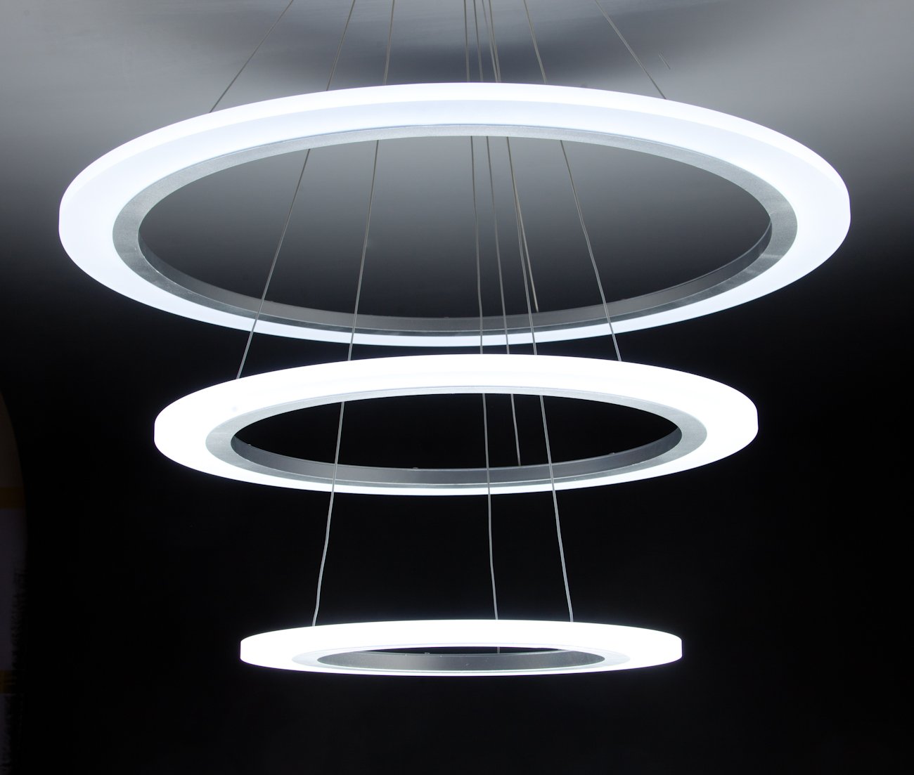 Lampadario a Sospensione Led Round 3T per Salotto di Design Moderno