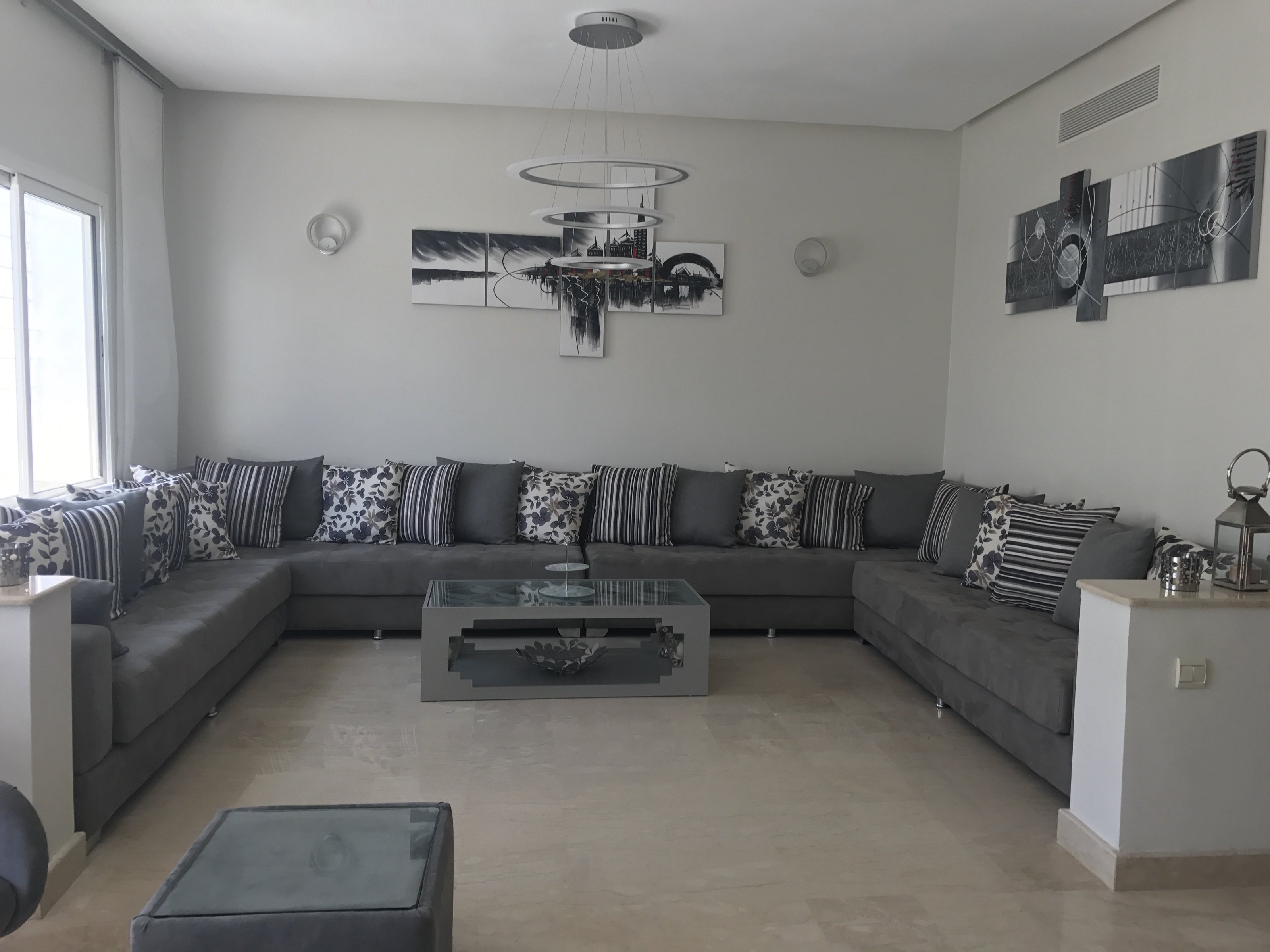 Lampadario a Sospensione Led Round 3T per Salotto di Design Moderno