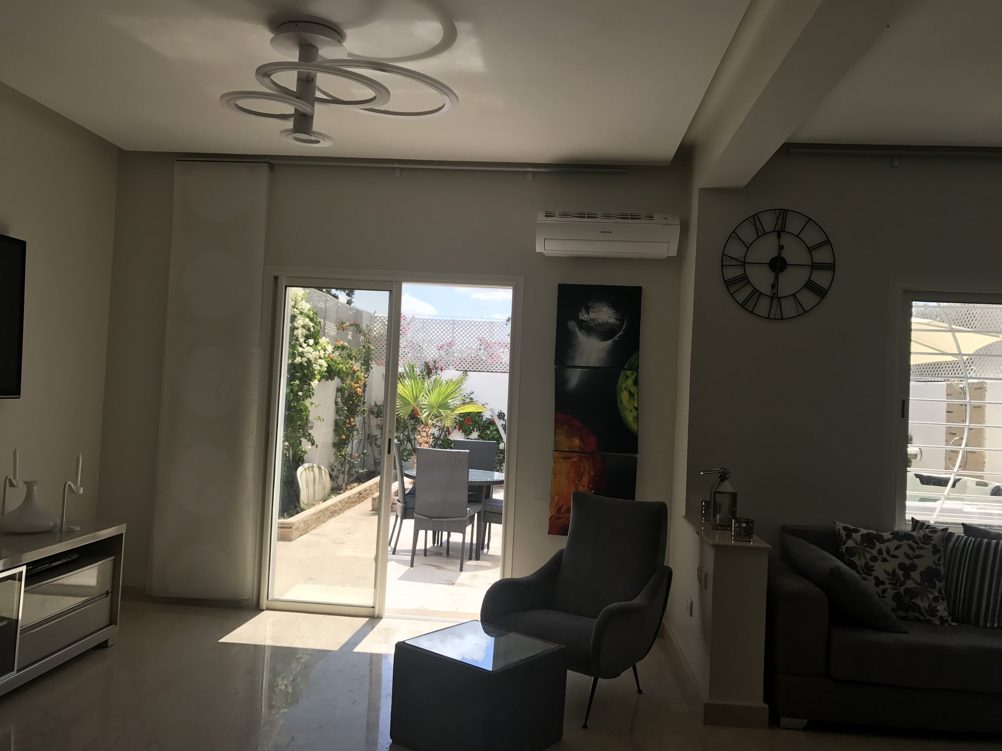 Lampadario a Led Round 4C di Design Luce Fredda Salotto Moderno