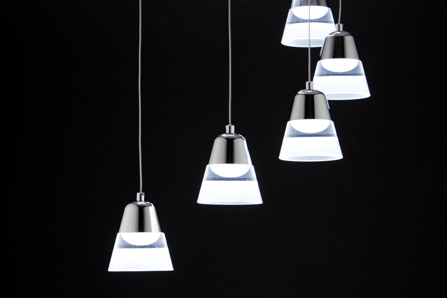 Lampadario a Sospensione Led Glass 9 per ambienti di Design