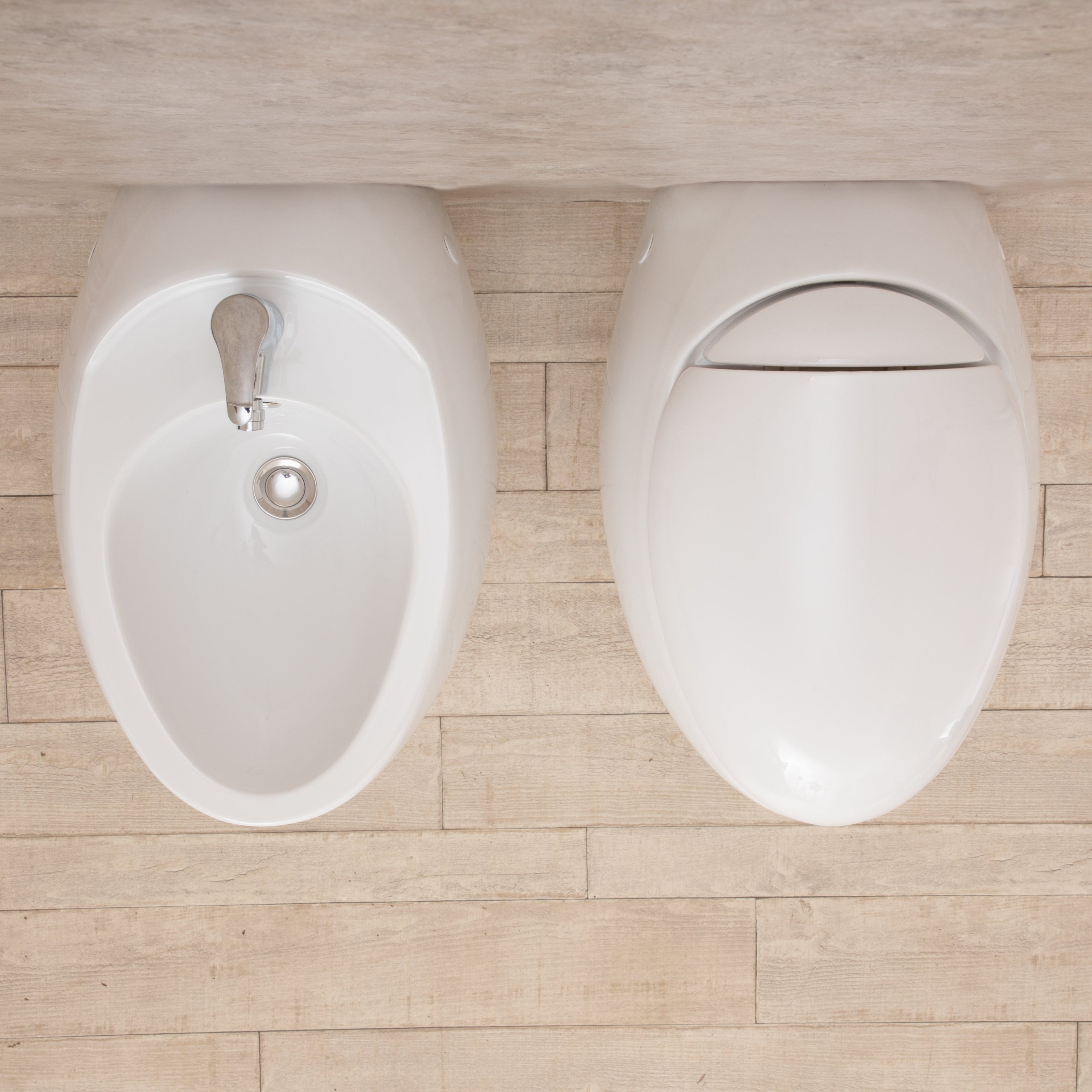 Sanitari Sospesi Wind design in Ceramica Wc con copri vaso+Bidet