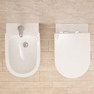 Sanitari Bagno Sospesi Easy in Ceramica Wc con Sedile e Bidet