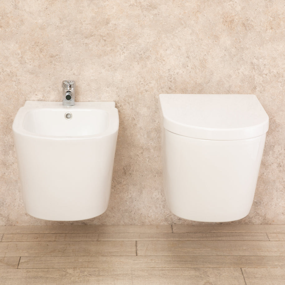 Sanitari Bagno Sospesi Easy in Ceramica Wc con Sedile e Bidet