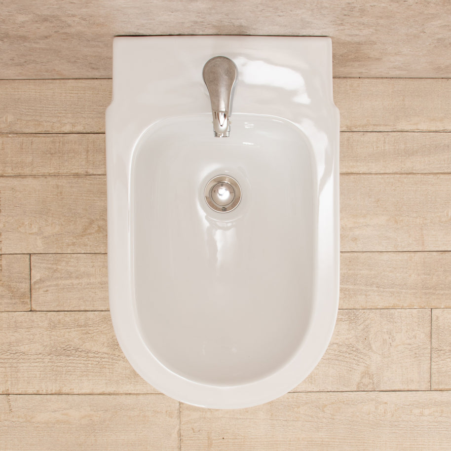 Bidet Filo Parete Easy in ceramica moderno L35xP57xA40 cm