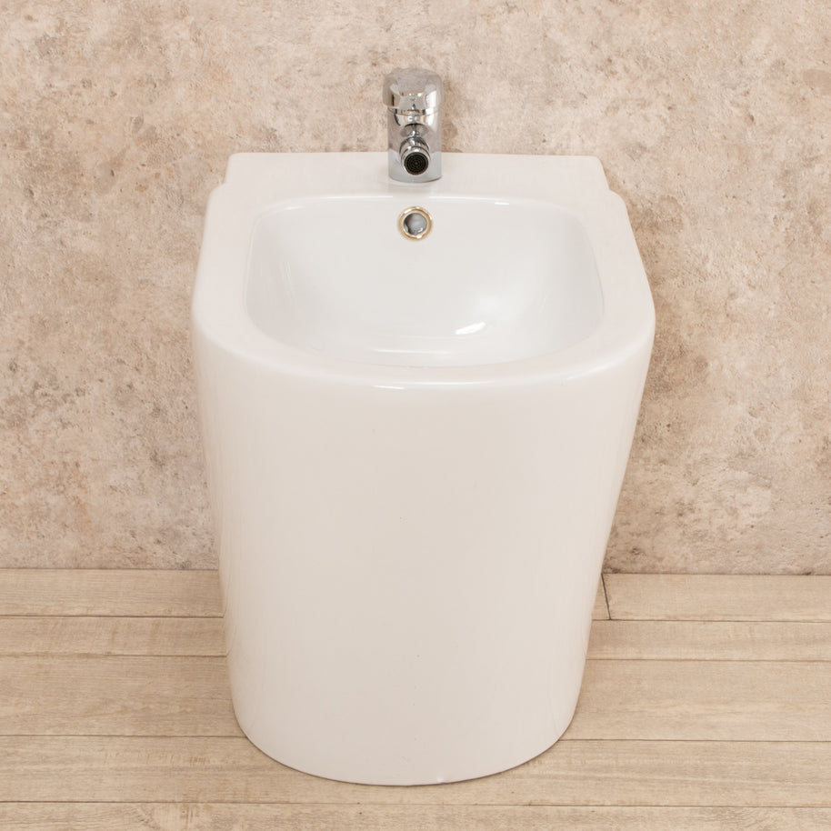Bidet Filo Parete Easy in ceramica moderno L35xP57xA40 cm