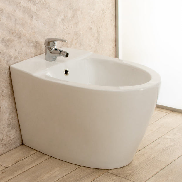 Bidet Filo Parete Round in ceramica moderno L38xP57xA40 cm