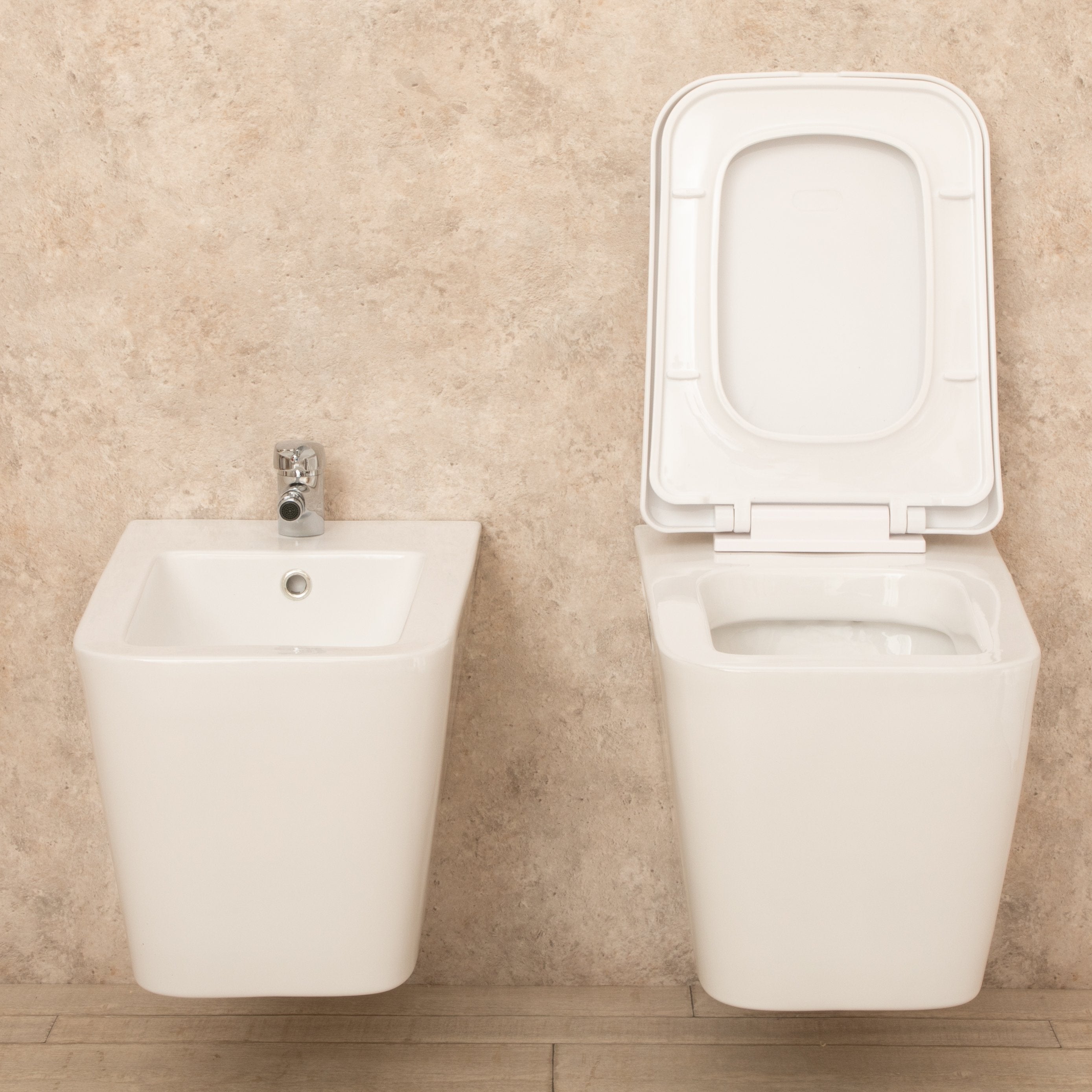 Sanitari Bagno Sospesi Minimal Wc con Seduta+Bidet di Design Moderno
