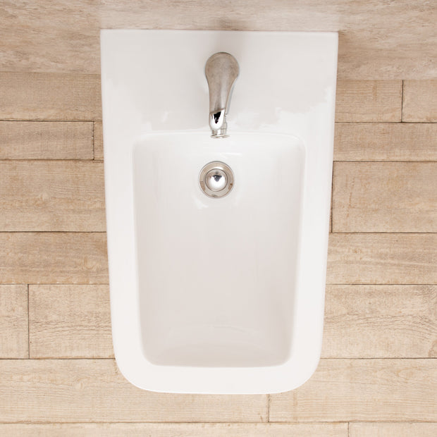 Bidet Sospeso Minimal di design L36xP57xA32cm
