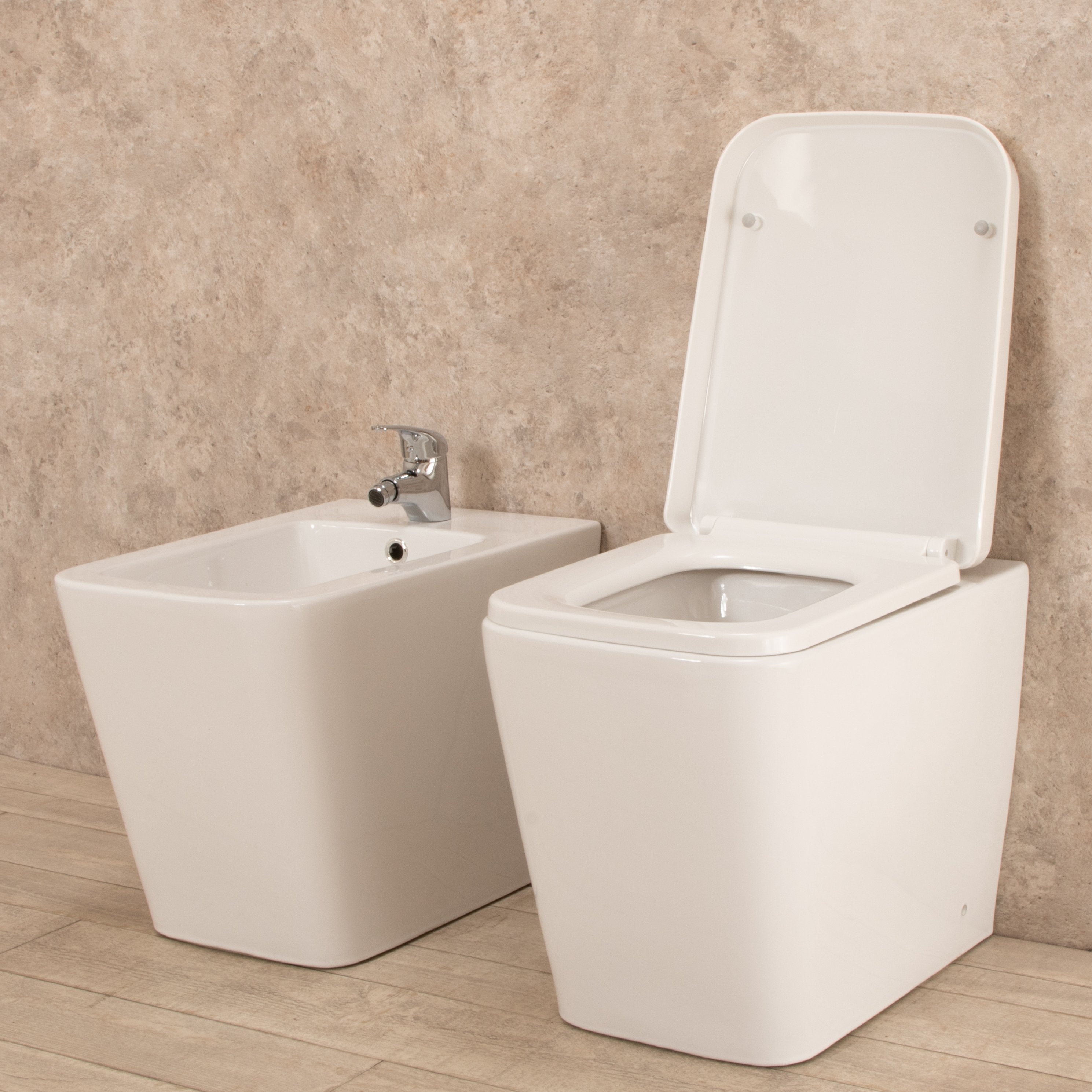 Sanitari Bagno Filo parete Minimal Wc con Sedile+Bidet in Ceramica