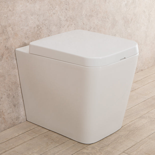 WC Filo Parete Minimal seduta e copri vaso di design L35xP56xA41cm