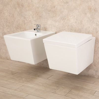 Sanitari Bagno Sospesi Square di Design WC con Tavoletta e Bidet