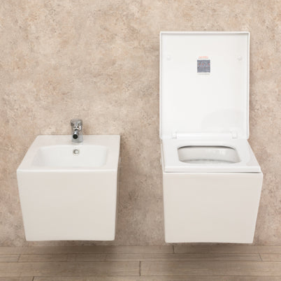 Sanitari Bagno Sospesi Square di Design WC con Tavoletta e Bidet