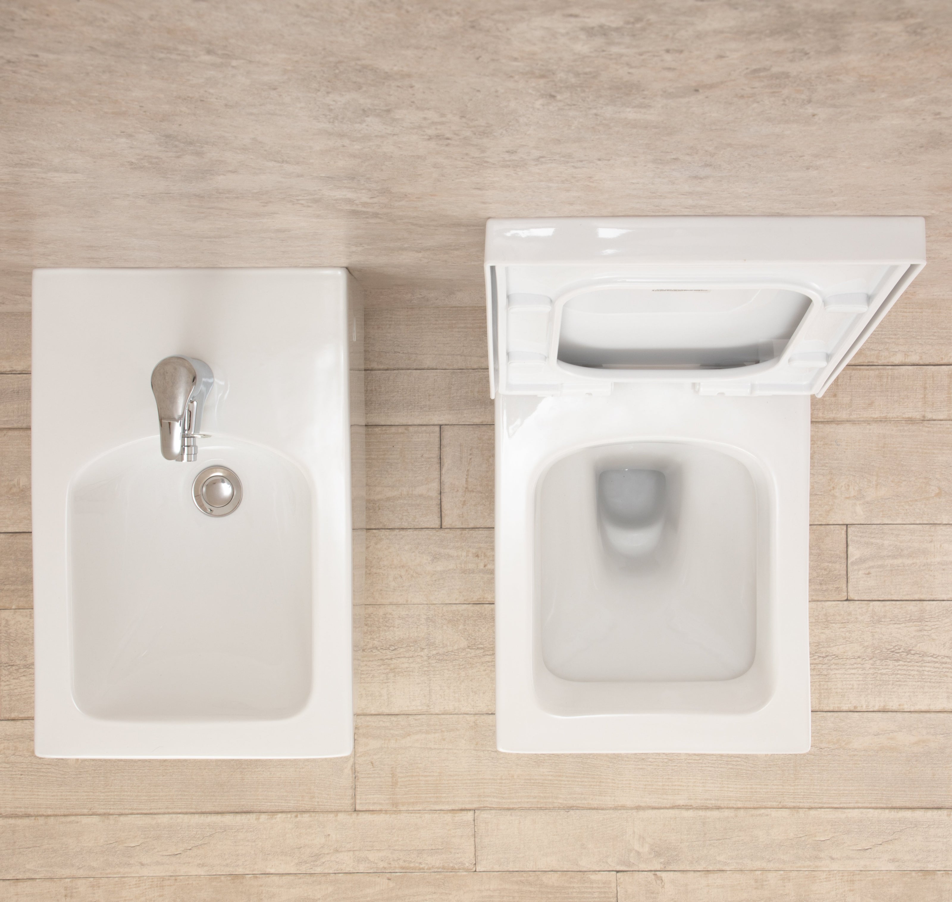Sanitari Bagno Sospesi Square di Design WC con Tavoletta e Bidet