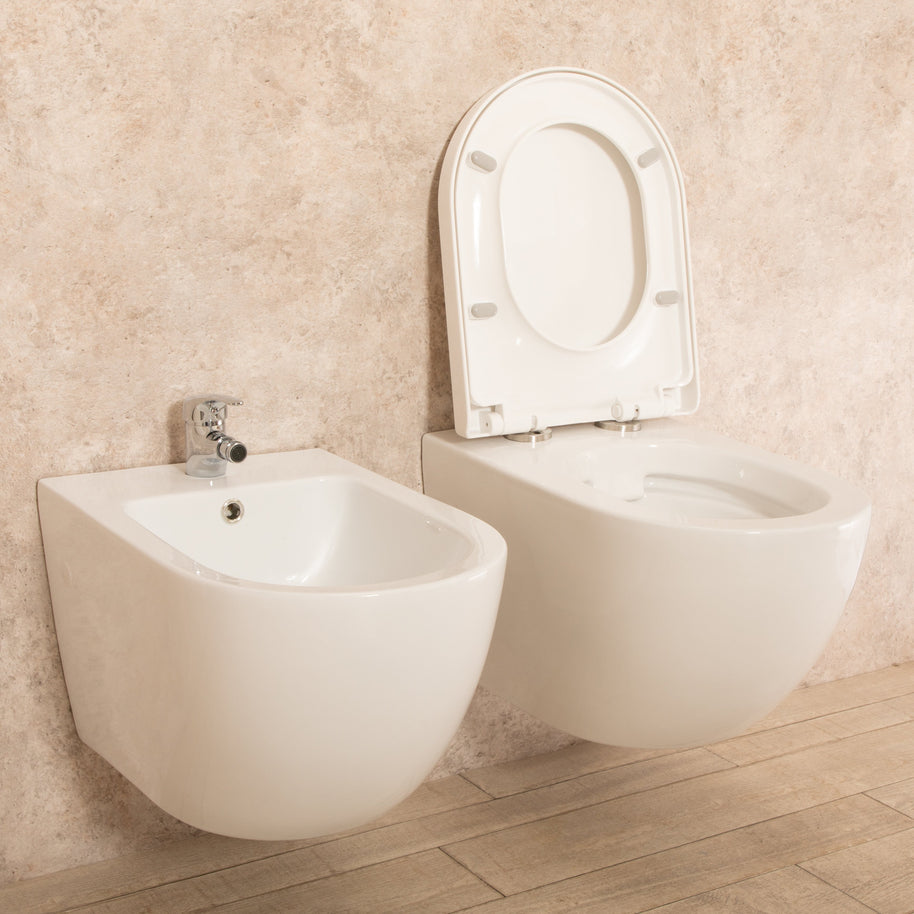 Sanitari Sospesi Vortix in Ceramica Wc senza brida Tavoletta e Bidet
