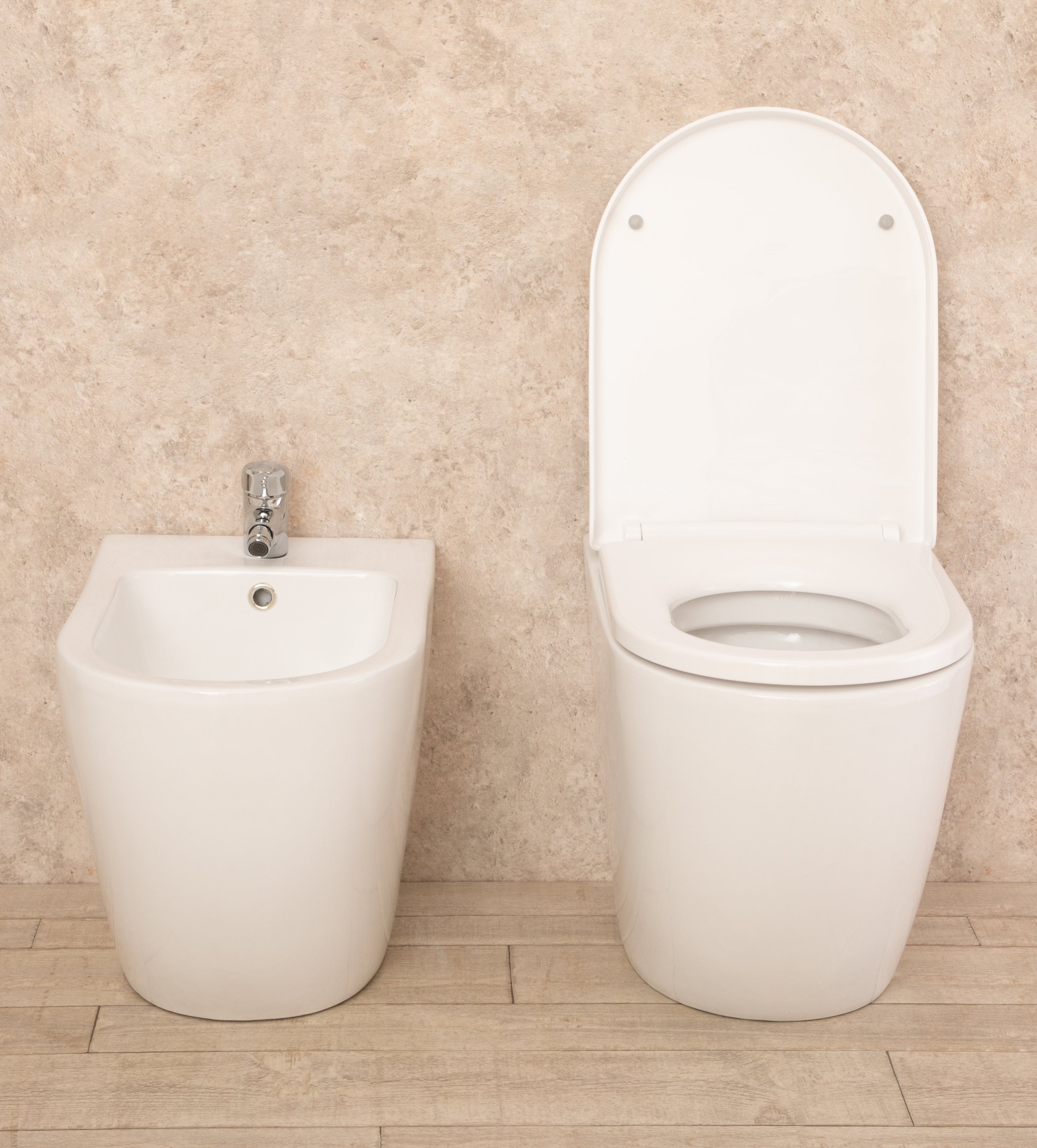 Sanitari Filo Parete Vortix WC senza brida con Seduta e Bidet