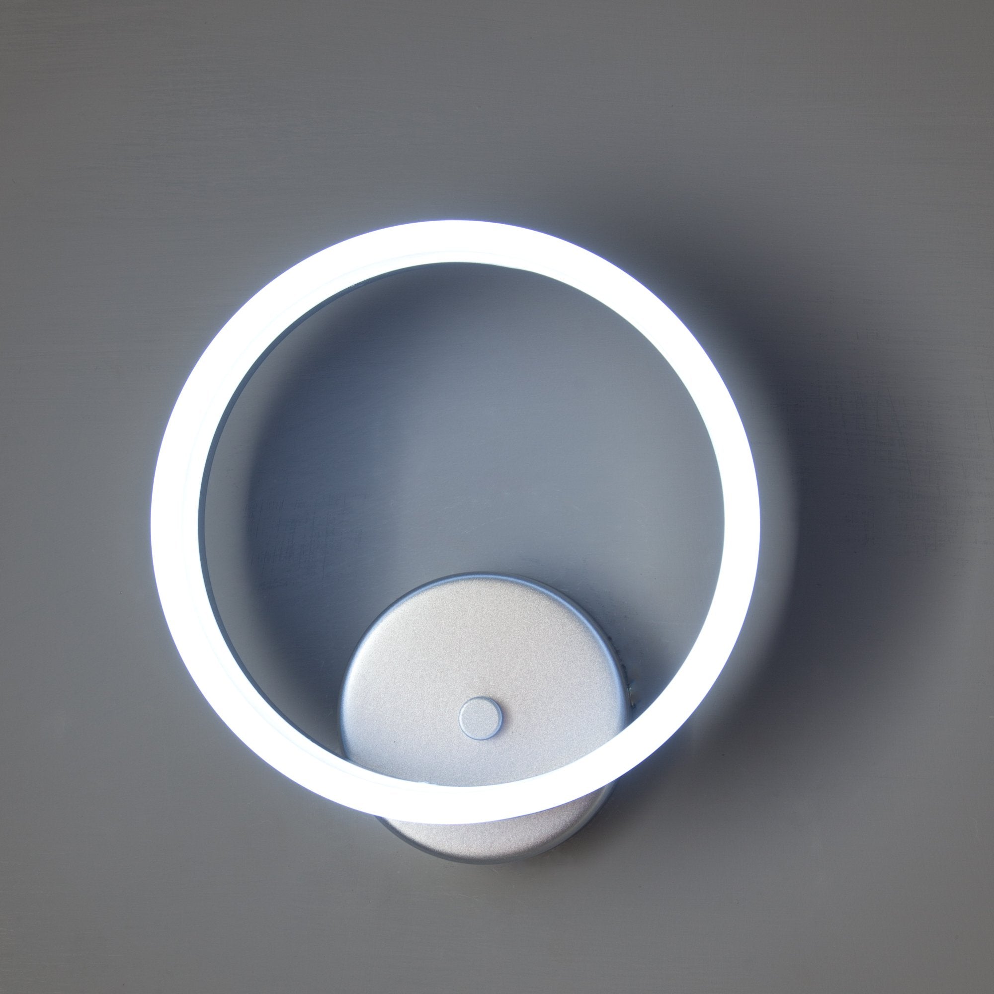 Applique a Led Circle di Design Luce Fredda Stile Moderno