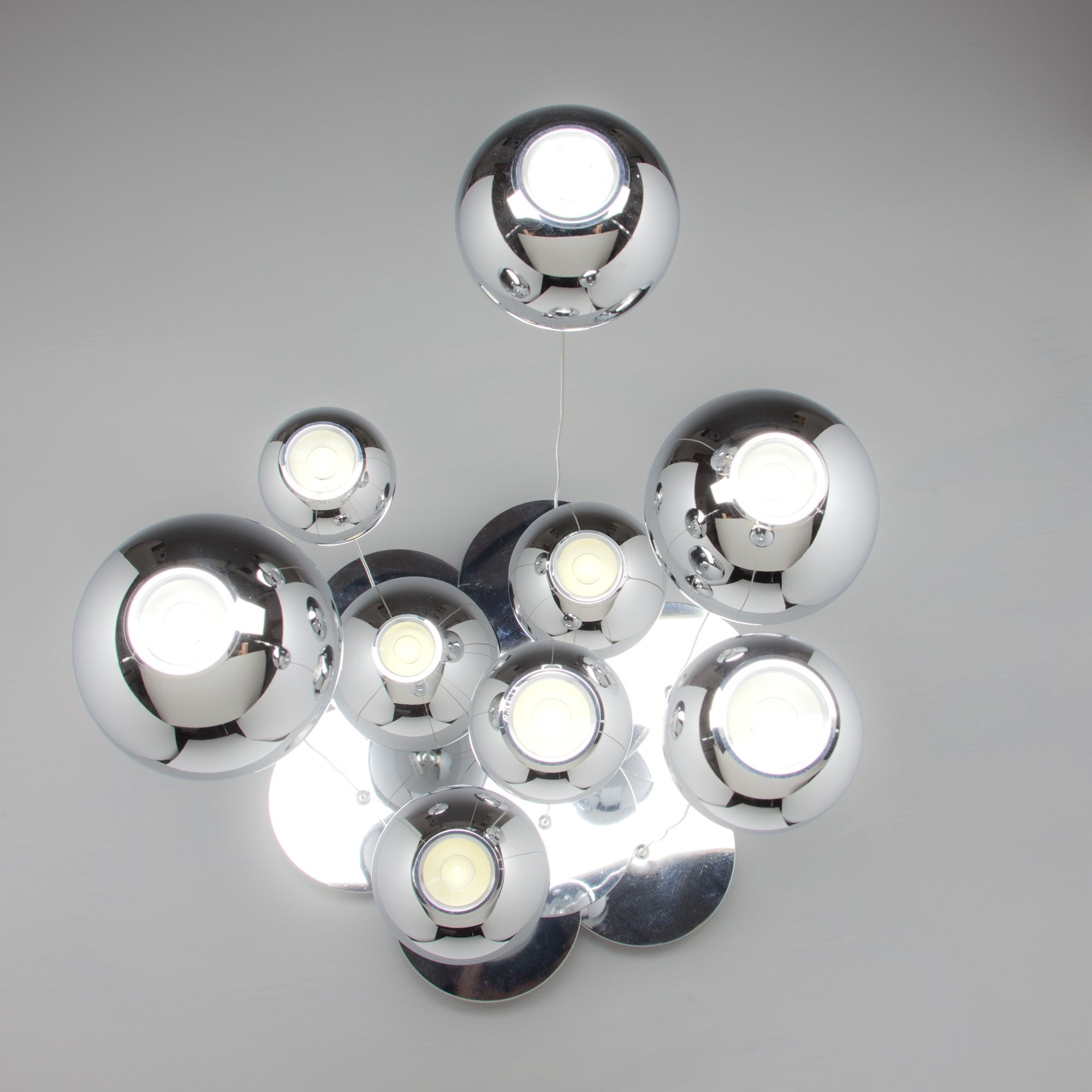 Lampadario a Sospensione Led Sfere Design Moderno