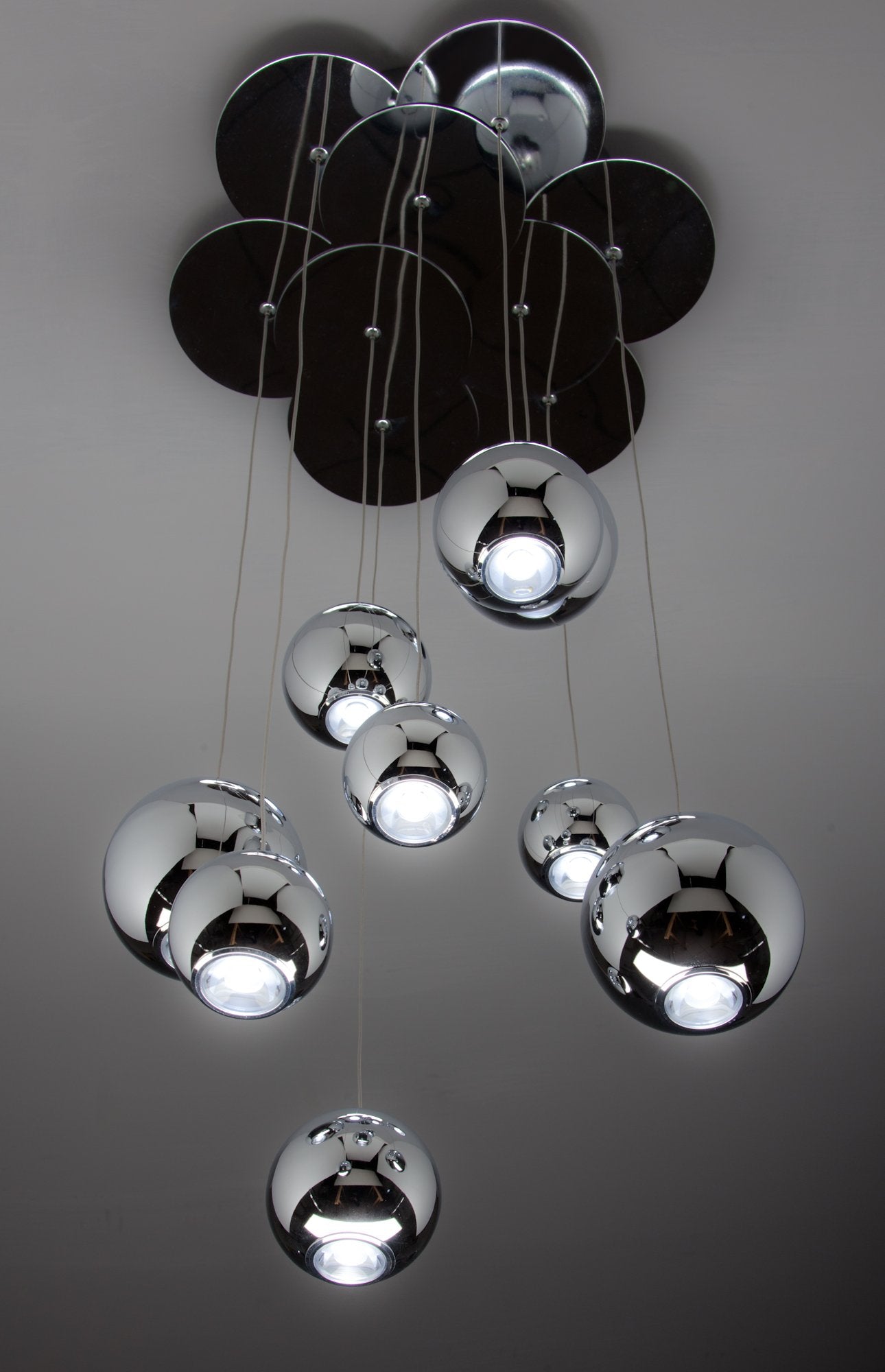 Lampadario a Sospensione Led Sfere Design Moderno