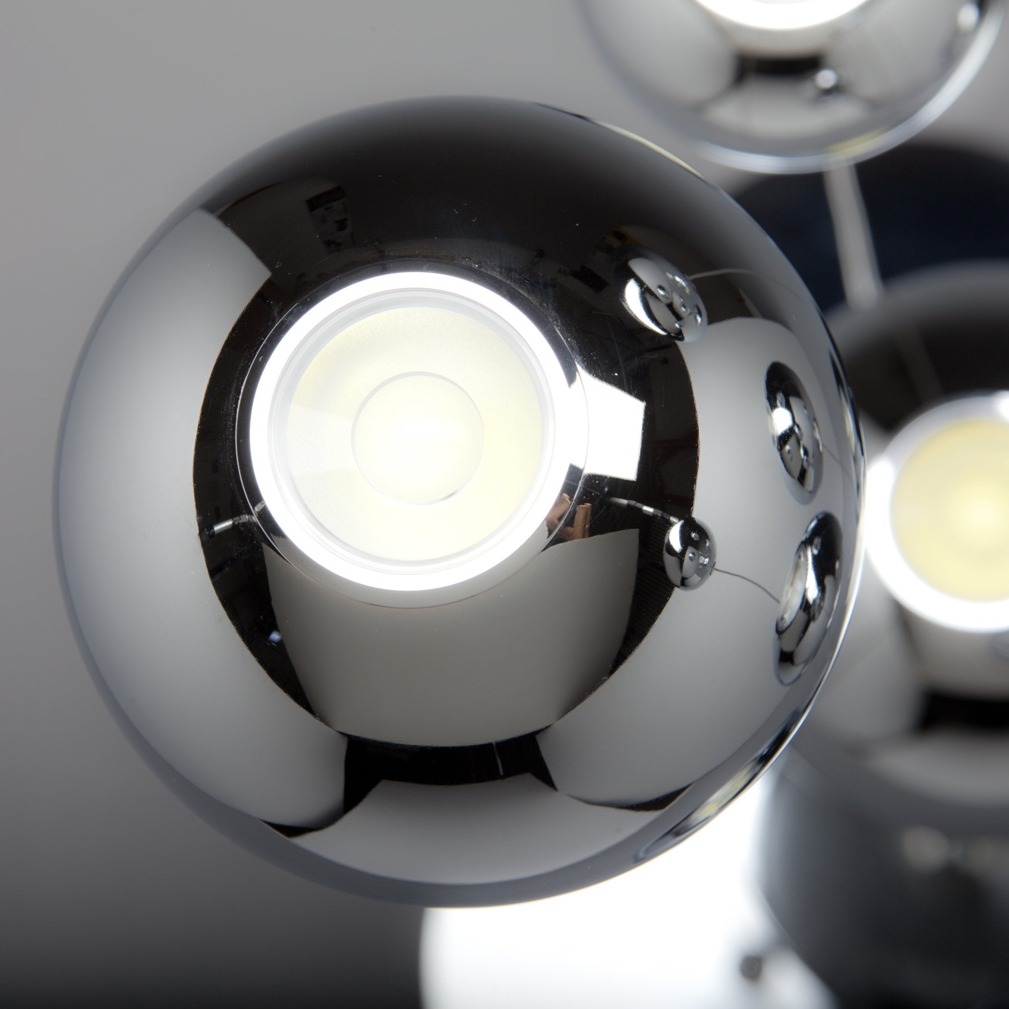 Lampadario a Sospensione Led Sfere Design Moderno