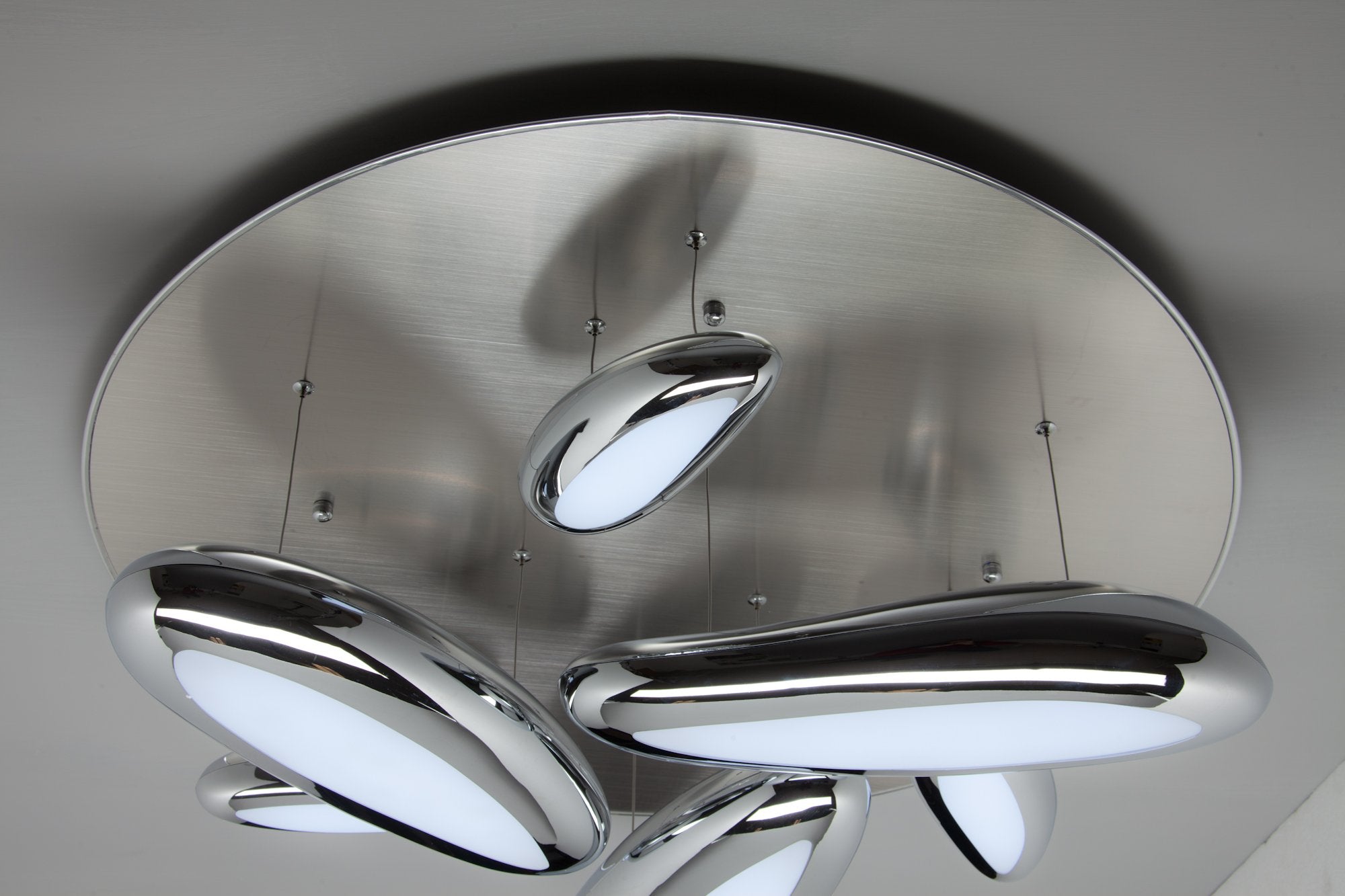 Lampadario a Led Drop Design 6B con Luce Calda Moderno