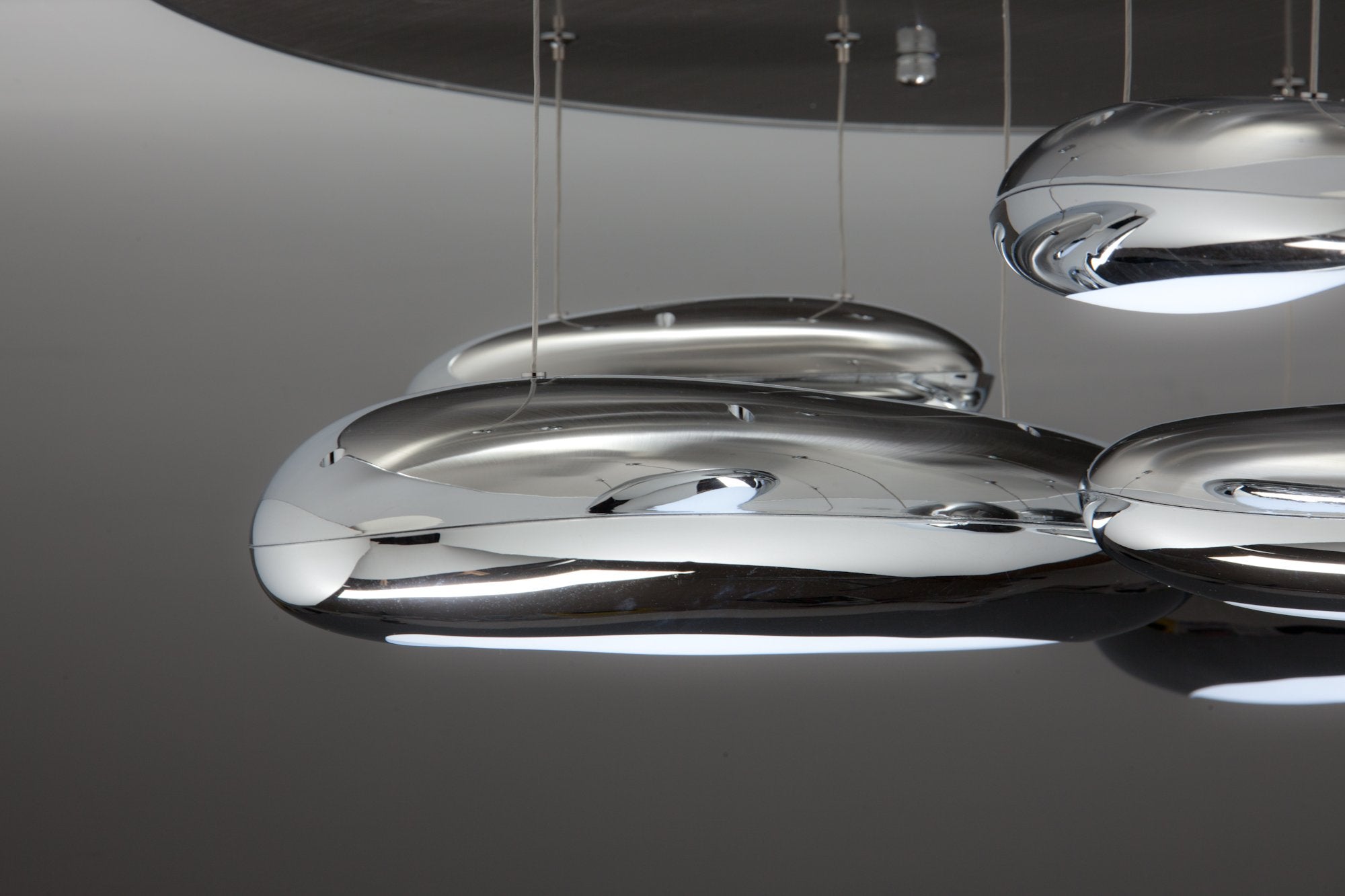 Lampadario a Led Drop Design 6B con Luce Calda Moderno