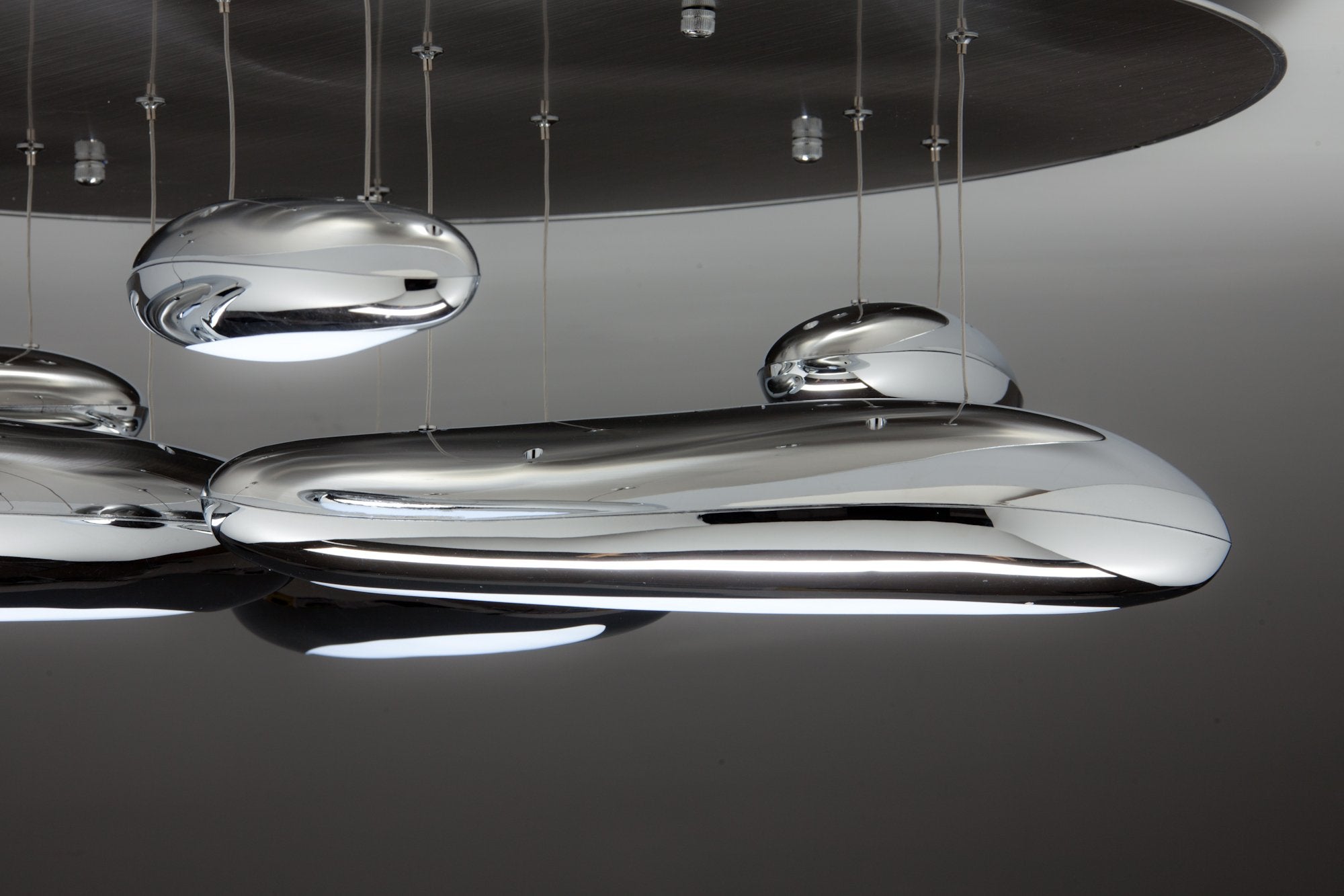 Lampadario a Led Drop Design 6B con Luce Calda Moderno