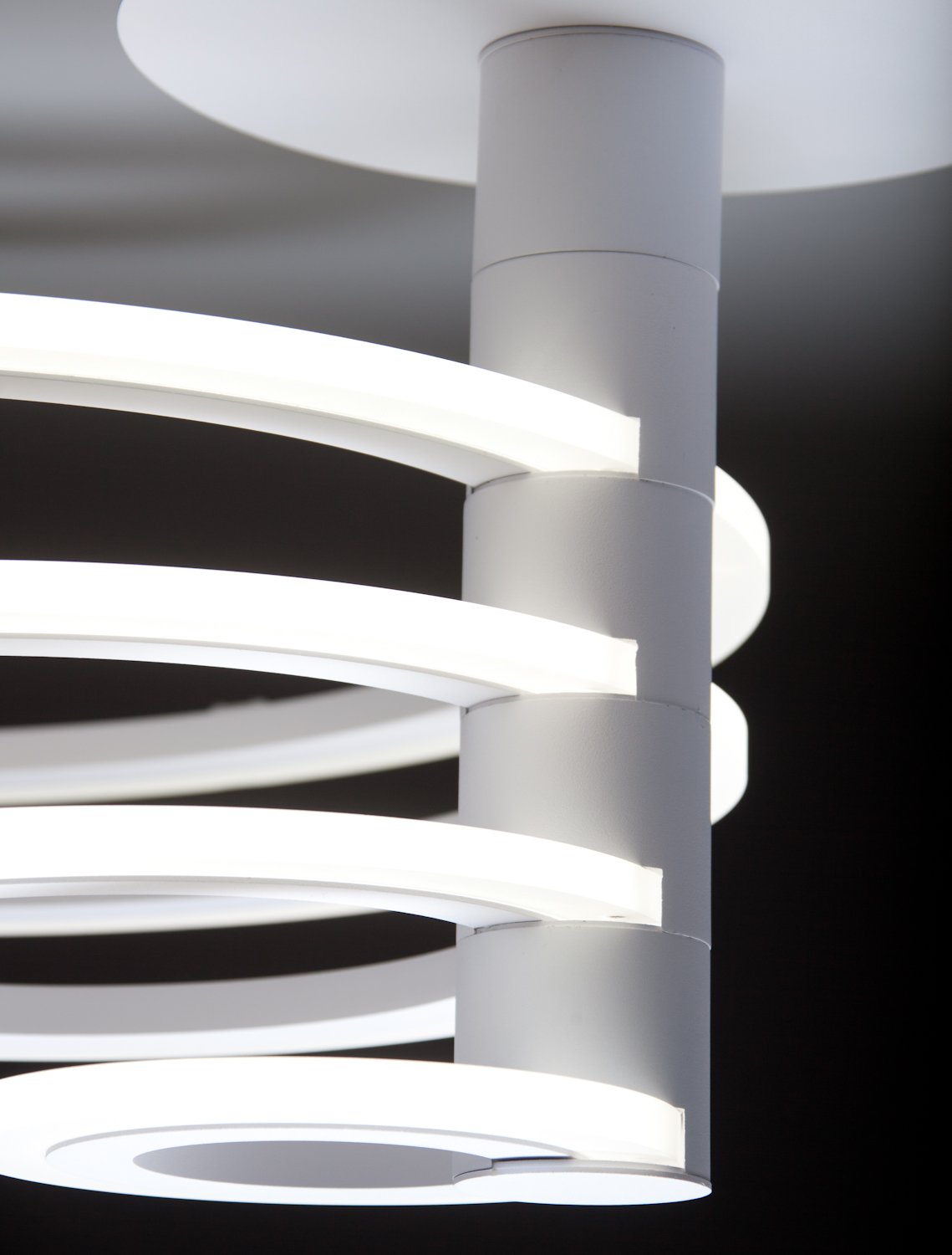 Lampadario a Led Round 4C di Design con Luce Calda Moderno