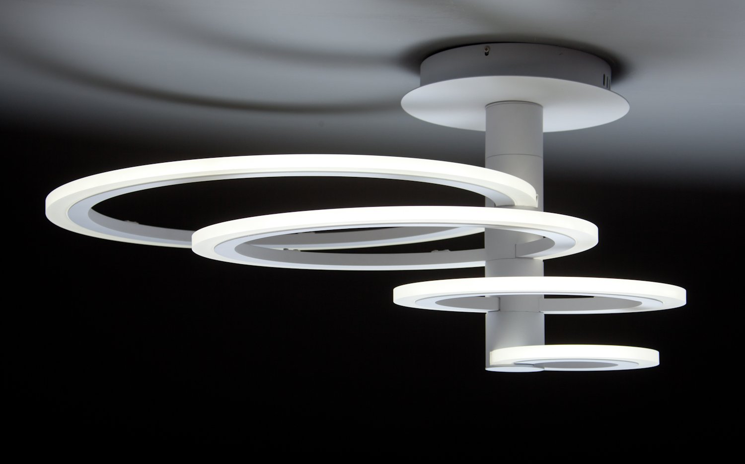 Lampadario a Led Round 4C di Design con Luce Calda Moderno