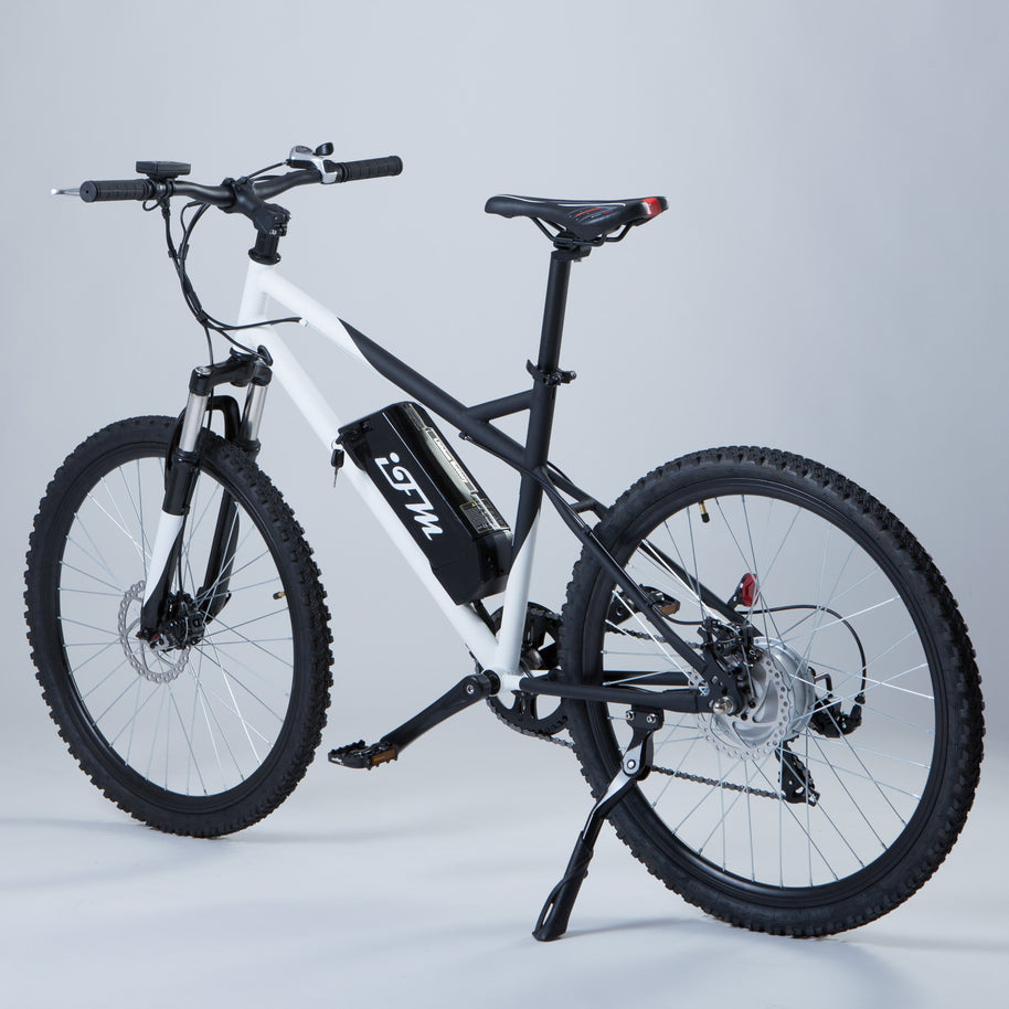 Mountain Bike Elettrica IFM Bianco Nero con Batteria Litio 36V/8Ah
