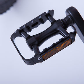 Mountain Bike Elettrica IFM Bianco Nero con Batteria Litio 36V/8Ah