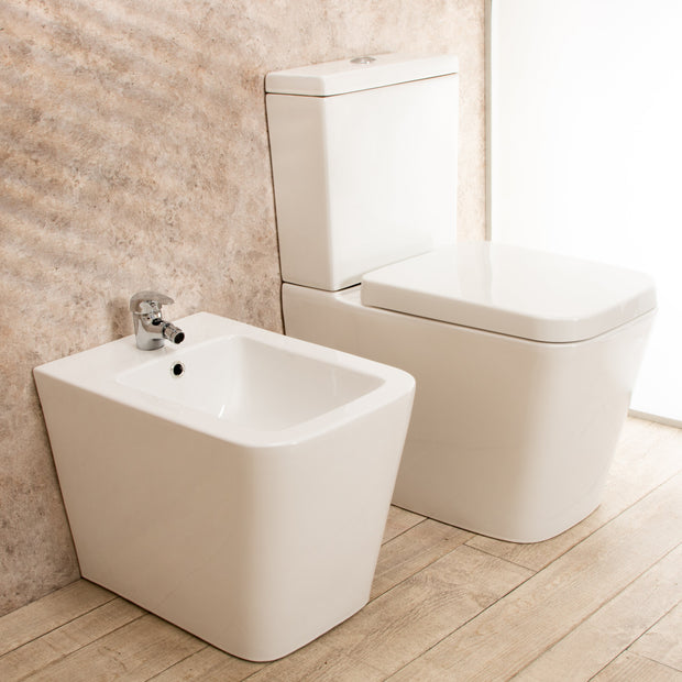 sanitari con cassetta esterna Minimal Wc con Tavoletta e Bidet
