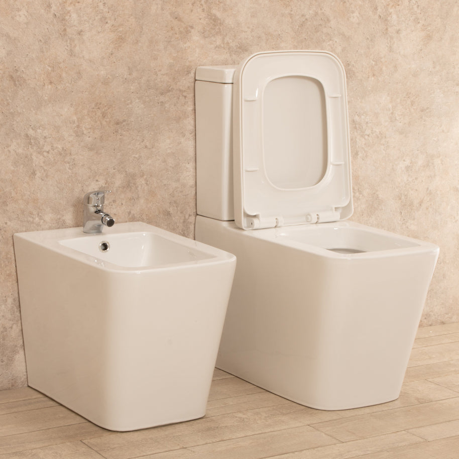 sanitari con cassetta esterna Minimal Wc con Tavoletta e Bidet