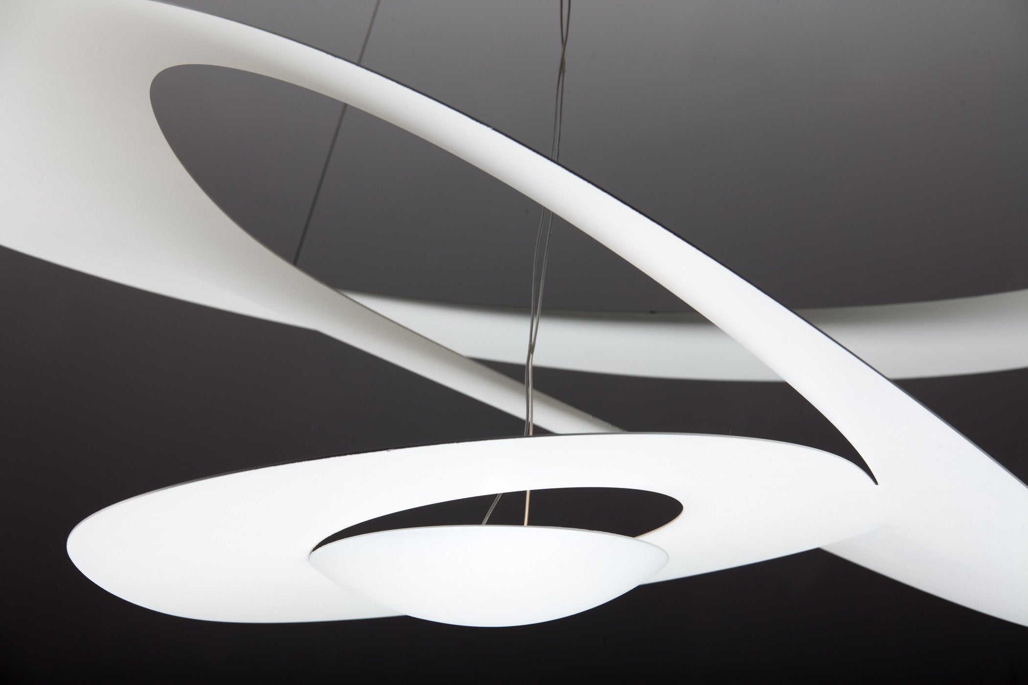 Lampadario Moderno Space Design color Bianco 100cm in Metallo