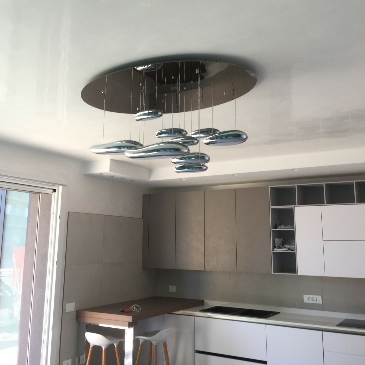 Lampadario Moderno a Led Drop Design 10B luce Calda, Fredda e Multicolore