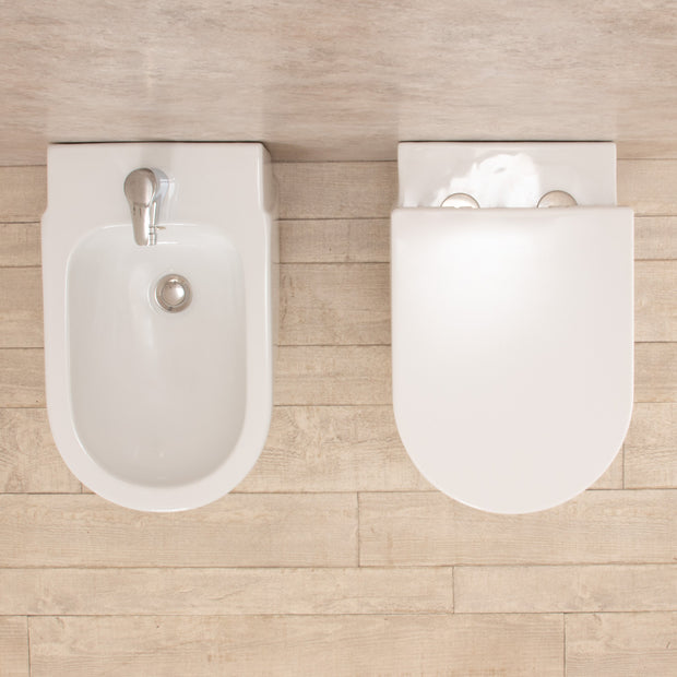 Sanitari Filo Parete Easy in Ceramica Wc con Tavoletta Senza Brida + Bidet