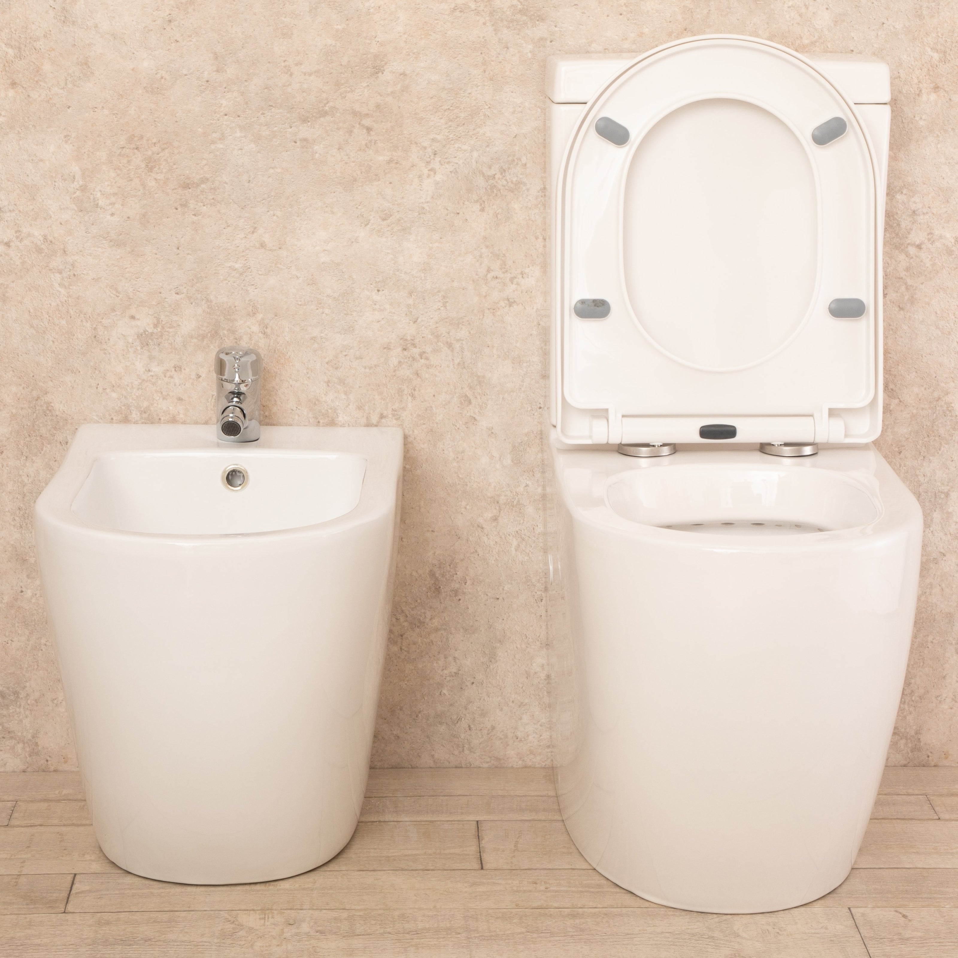 Sanitari con cassetta esterna Vortix Wc Senza Brida con Tavoletta e Bidet
