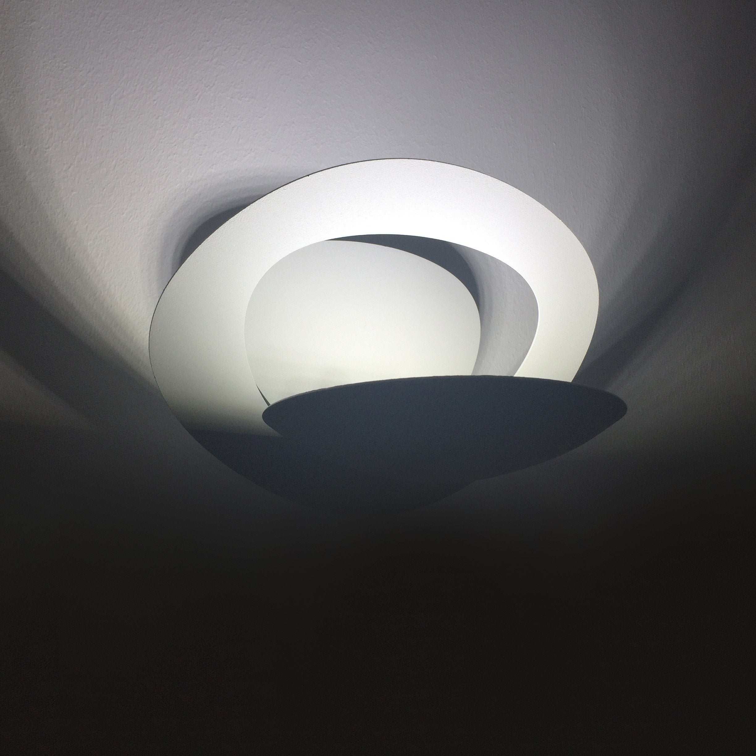 Applique a led Space Design Bianco Luce Fredda Salotto Moderno